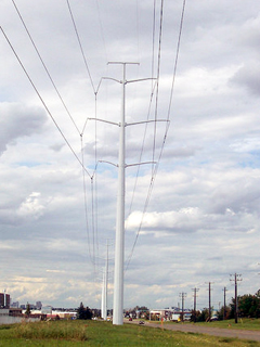 cột điện lực đơn thân