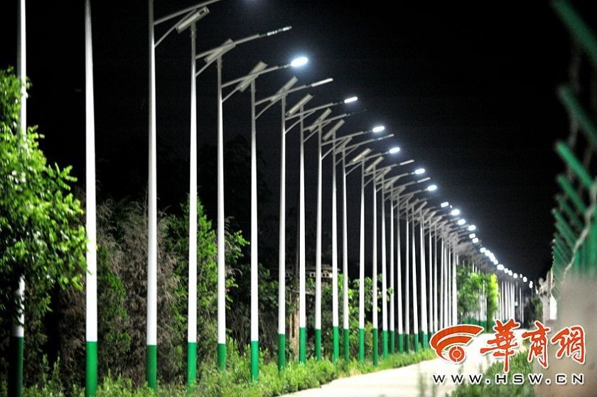 Khoảng cách cột đèn ở làng TaoJian Tây An TQ