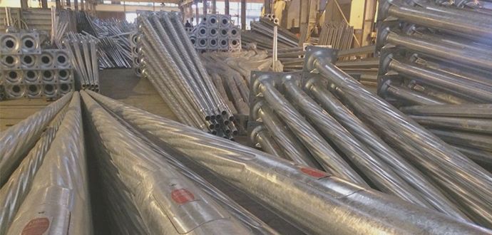 Cột đèn thân xoắn